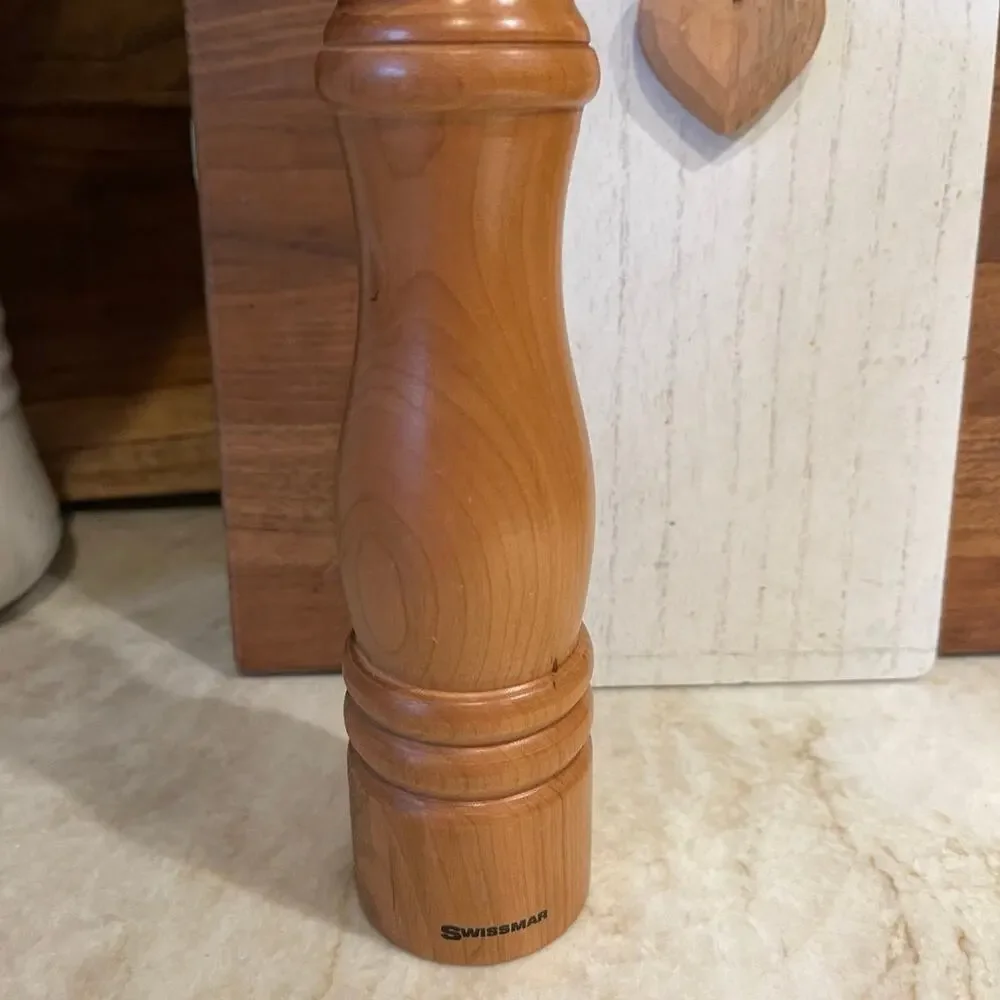 Swissmar natural wood pepper grinder 9”